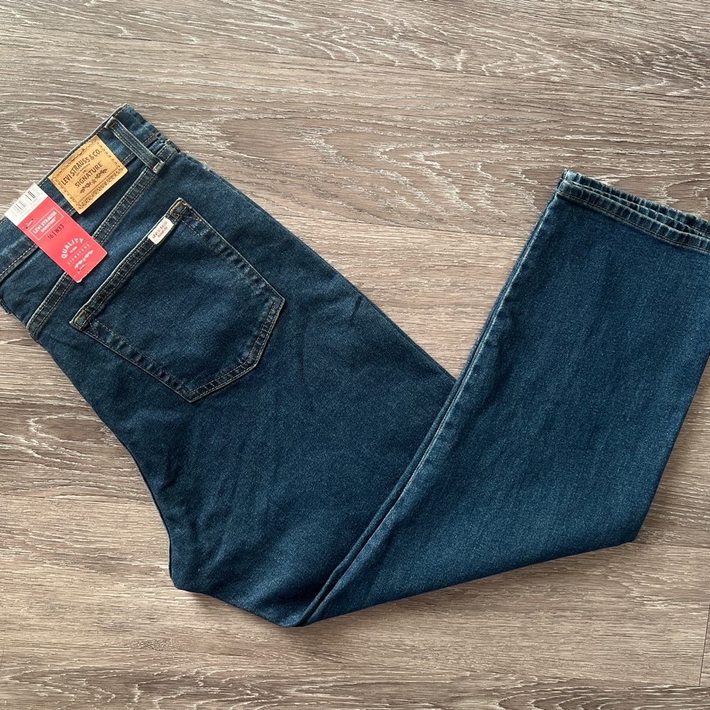 NWT Levi Strauss Signature High Rise Straight Jeans Size 16 W33 Comfort Stretch - Picture 12 of 12